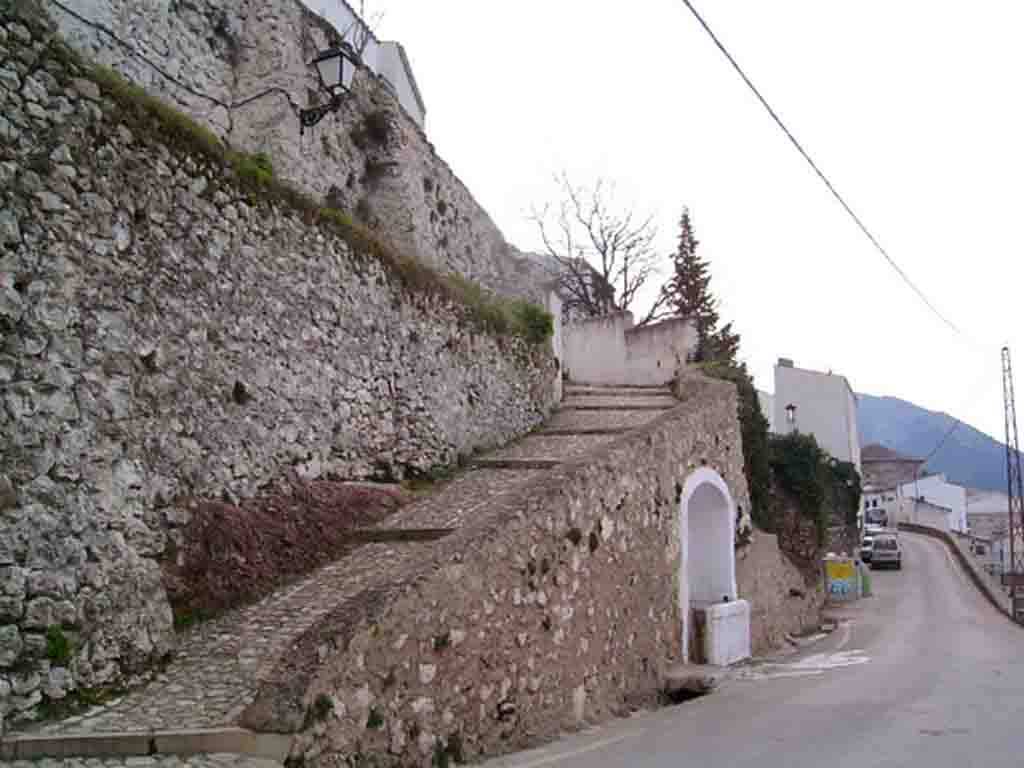 Foto tomada desde la carretera principal del pueblo al lado de la Fuente Morena